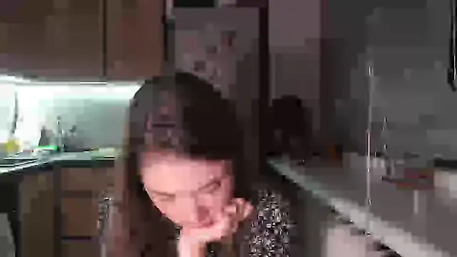 delightful_sofi's cam snapshot