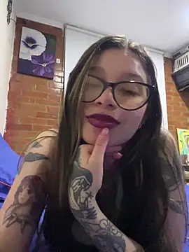 KoraSweett's cam snapshot