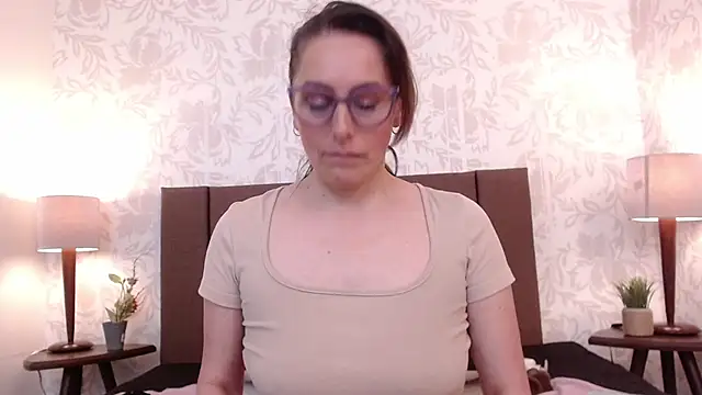 Ava_Raye's cam snapshot