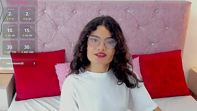 MirandaLawrens_'s cam snapshot