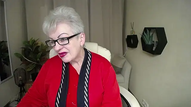 KayleSmoll's cam snapshot