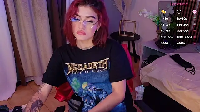 La_Diabla_111_'s cam snapshot