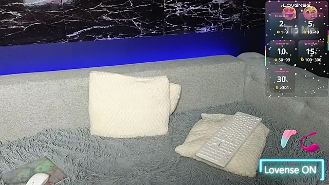 _YourSubmissive_'s cam snapshot