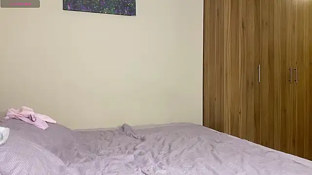 SkyeDavis's cam snapshot