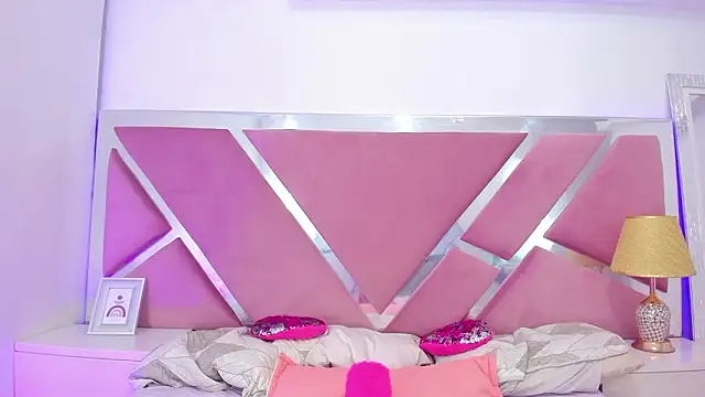 NinnaVous's cam snapshot