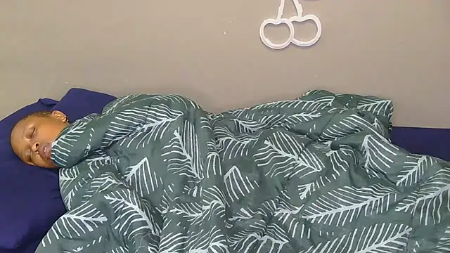 Serafynn's cam snapshot