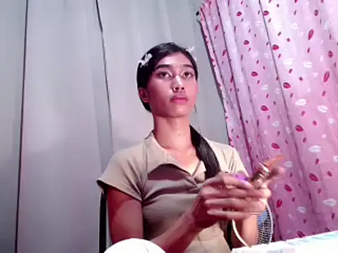 JASMINE_BIGCOCK live sex cam