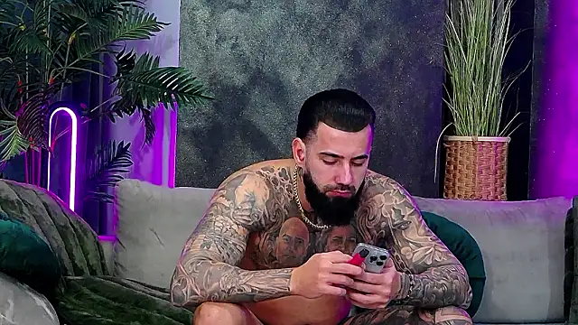 masterkingofmusclee's cam snapshot