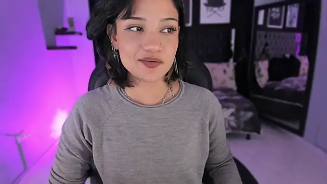 renee_shelby_'s cam snapshot