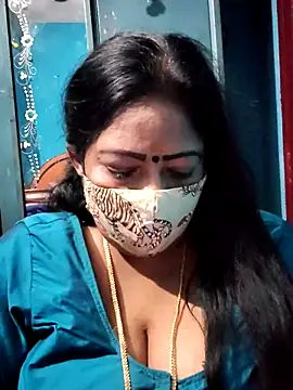 maniisha's cam snapshot