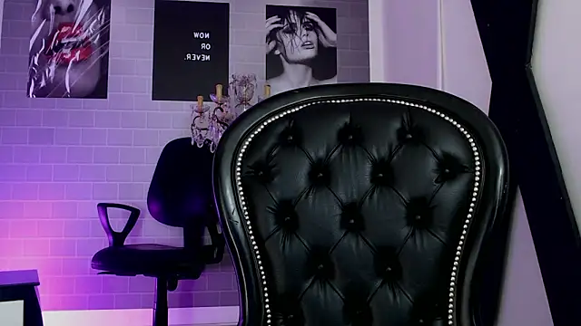 aleesha_cameron02's cam snapshot