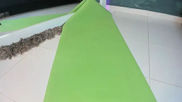 GingerMoon_'s cam snapshot