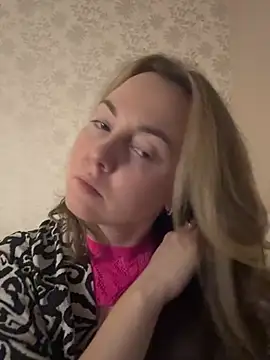 Elineaa's cam snapshot