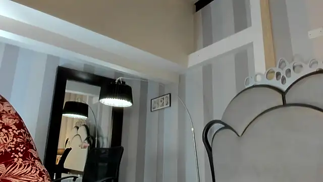 MiaAmore_'s cam snapshot