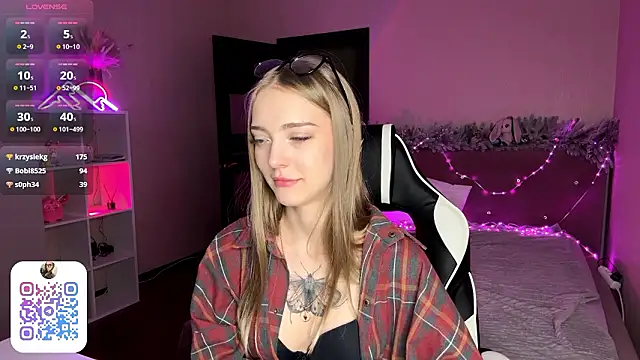 EvaPeace's cam snapshot