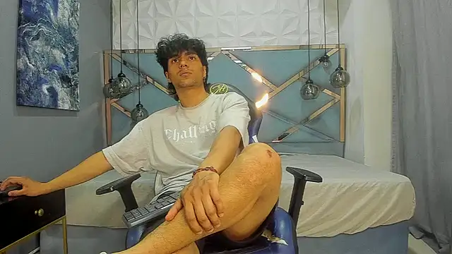 MattFiore live sex cam