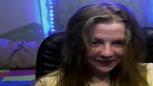 Space_Girls_699's cam snapshot