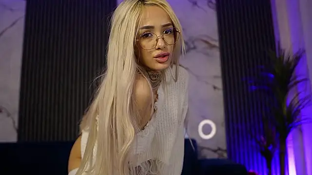 blondie_muller's cam snapshot