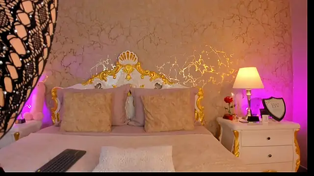 ScarlettWallace live sex cam