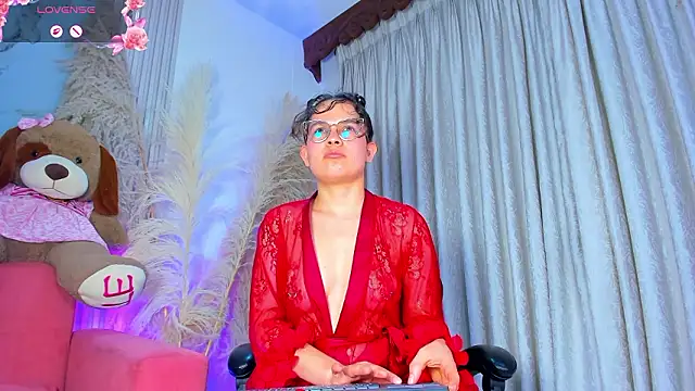 alejagarcia_'s cam snapshot