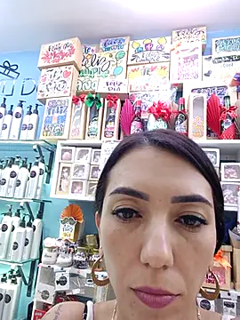 LunaZambrano live sex cam