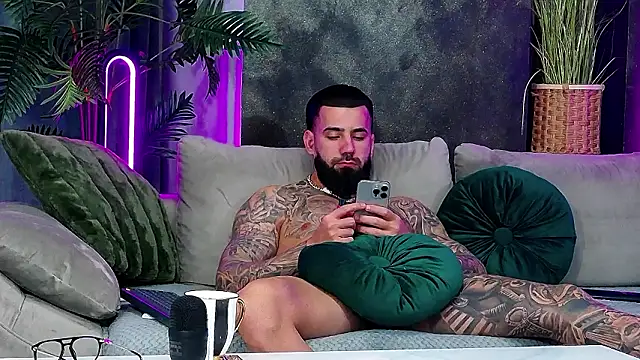 masterkingofmusclee's cam snapshot