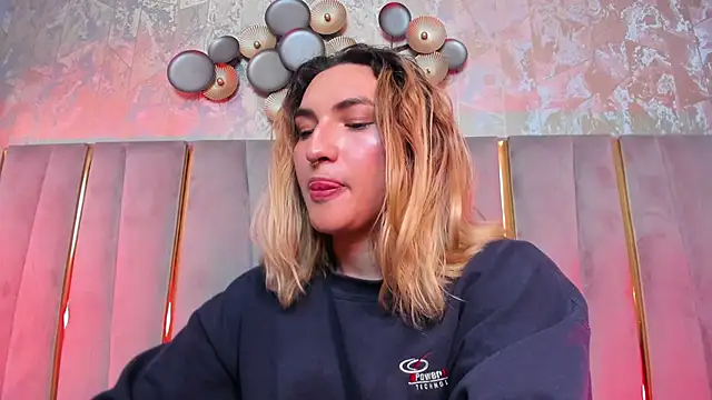 TomLondon_ live sex cam