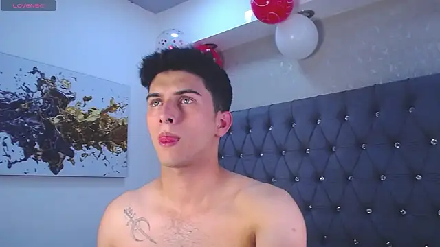 MrWilliseo live sex cam