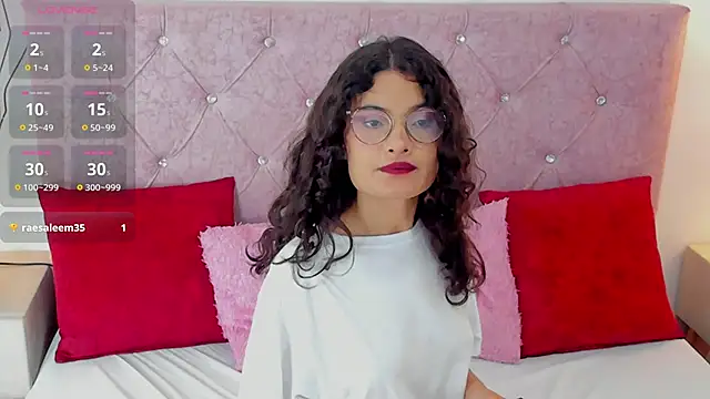 MirandaLawrens_'s cam snapshot