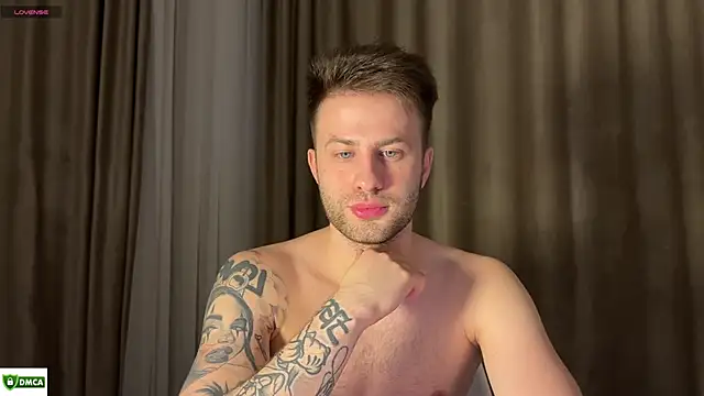 dominantrodri live sex cam