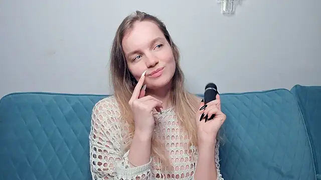 KerenFurguson's cam snapshot