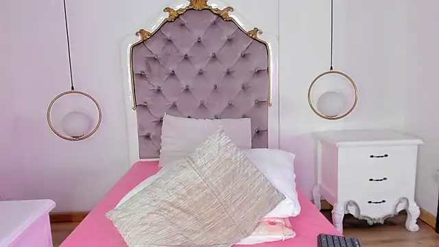 fallon_grey's cam snapshot