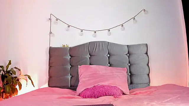 MarieLatex's cam snapshot