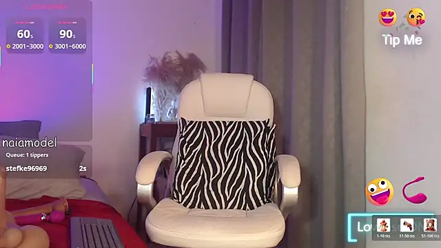 Naia_Ross_1's cam snapshot