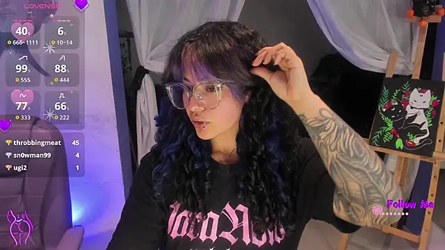 witchviolet's cam snapshot