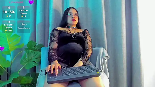 _Ambar-devon_'s cam snapshot