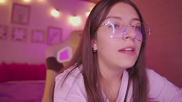 milly_kenner's cam snapshot