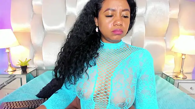 Kamila-Kane's cam snapshot