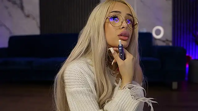 blondie_muller's cam snapshot