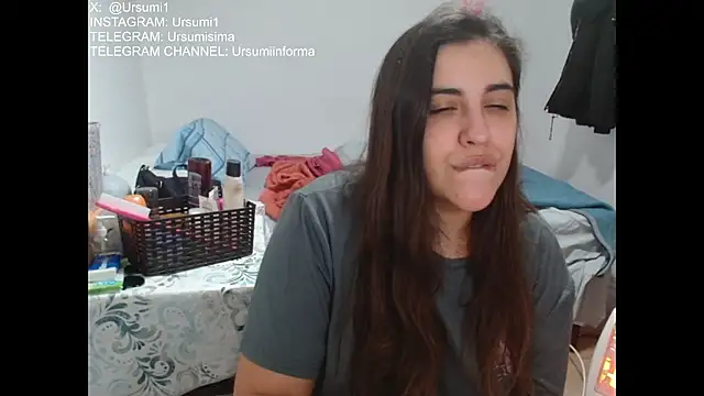 Ursumi1 live sex cam