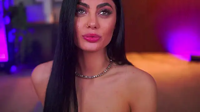 RavennaDArcy's cam snapshot