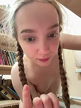 bambi_lu's cam snapshot