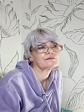 Catty_Lady's cam snapshot