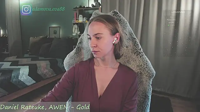 _Eva_Adama's cam snapshot