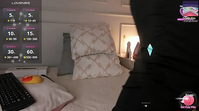 ZoeBm__'s cam snapshot