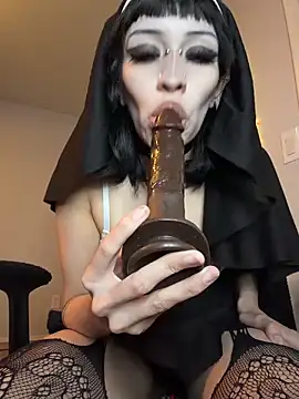 Gothbabbi's cam snapshot