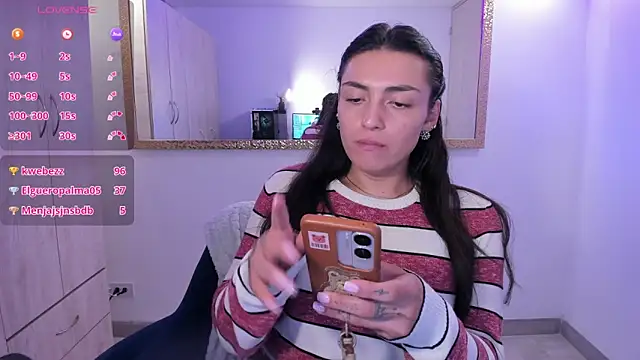 EricaVanderhill live sex cam