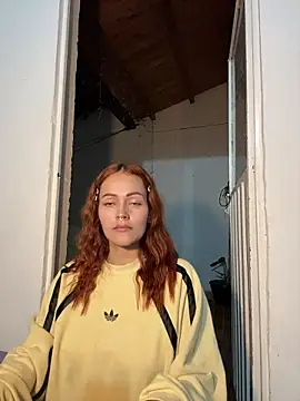 Miss-Abbii live sex cam