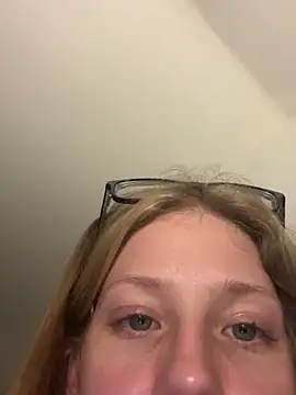 RosieLovexoxx's cam snapshot