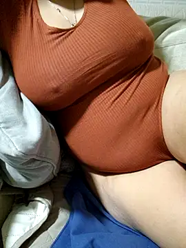 Barbarella86 live sex cam